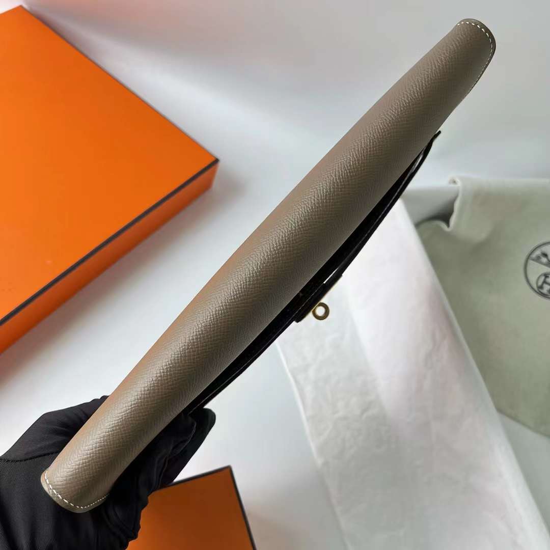 Hermès（爱马仕）Kelly cut 手拿包 Epsom Ck18 大象灰 金扣 31cm 全手工蜡线缝 Ghw