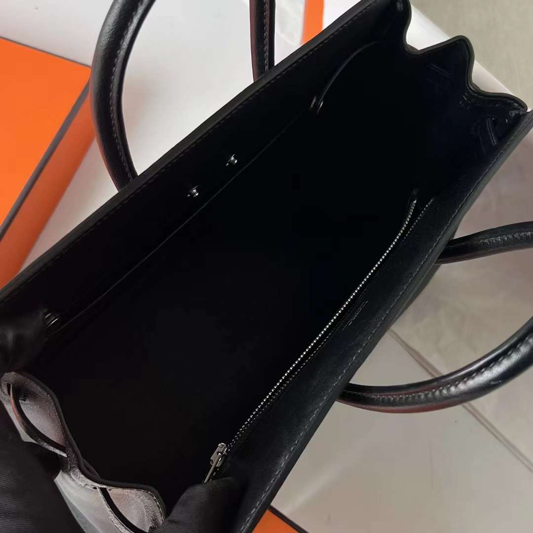 Hermès（爱马仕）Birkin Shadow Swift 幻影包 Ck89 黑色 Noir 银扣 25cm 全手工蜡线缝 Phw