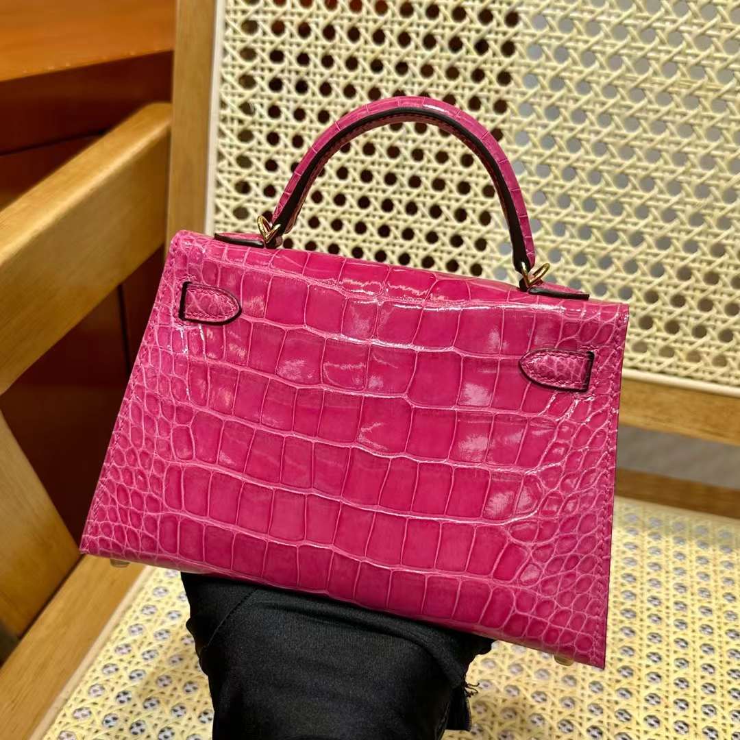 Hermès（爱马仕）Mini Kelly 迷你凯莉 亮面美洲鳄鱼皮 Shiny Alligator Crocodile 5J 桃粉色 金扣 19cm 全手工蜡线缝 Ghw
