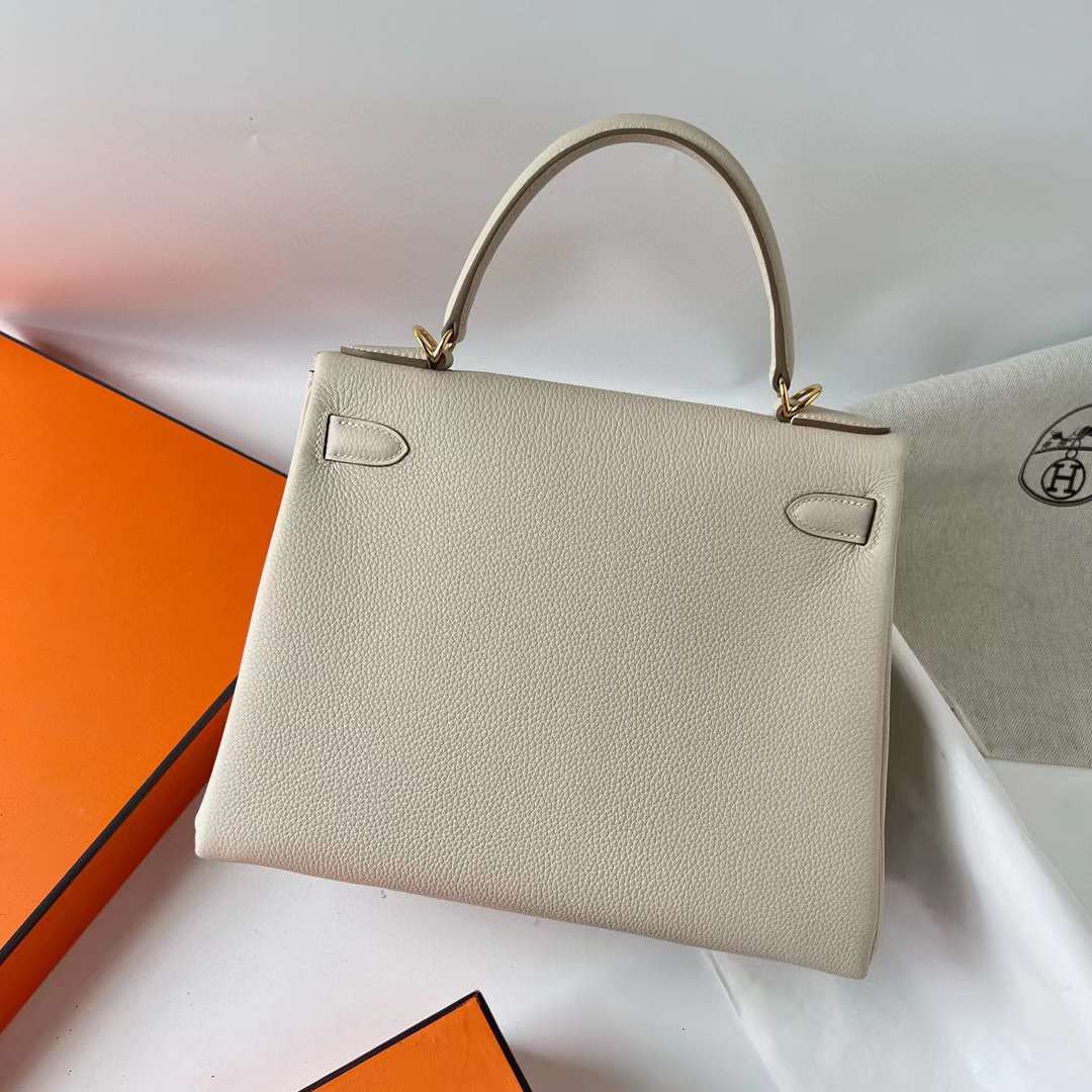 Hermès（爱马仕）Kelly 凯莉包 Togo皮 进口小牛皮 Ck10 奶昔白 金扣 28cm 全手工蜡线缝 Ghw