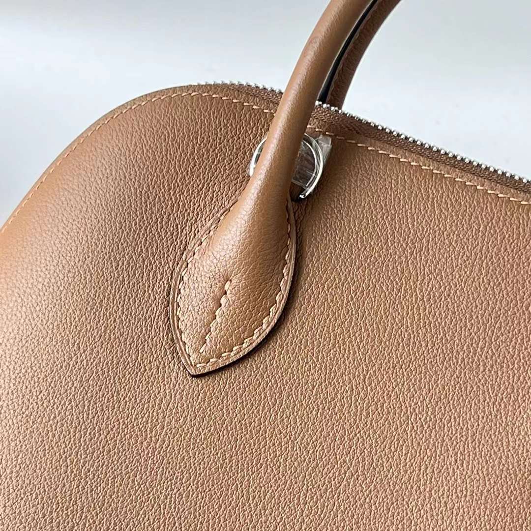 Hermès（爱马仕）Bolide 保龄球包 Evercolor D0 威马犬米色 银扣 25cm 全手工蜡线缝 Phw