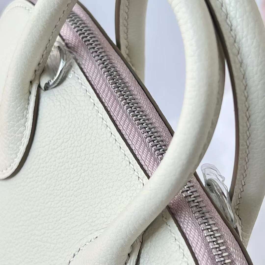 Hermès（爱马仕）Mini Bolide 保龄球包 Evercolor 三拼色 0T 蘑菇白 拼 09 梦幻粉紫 拼 Ck37 金棕色 银扣 20cm 全手工蜡线缝 Phw