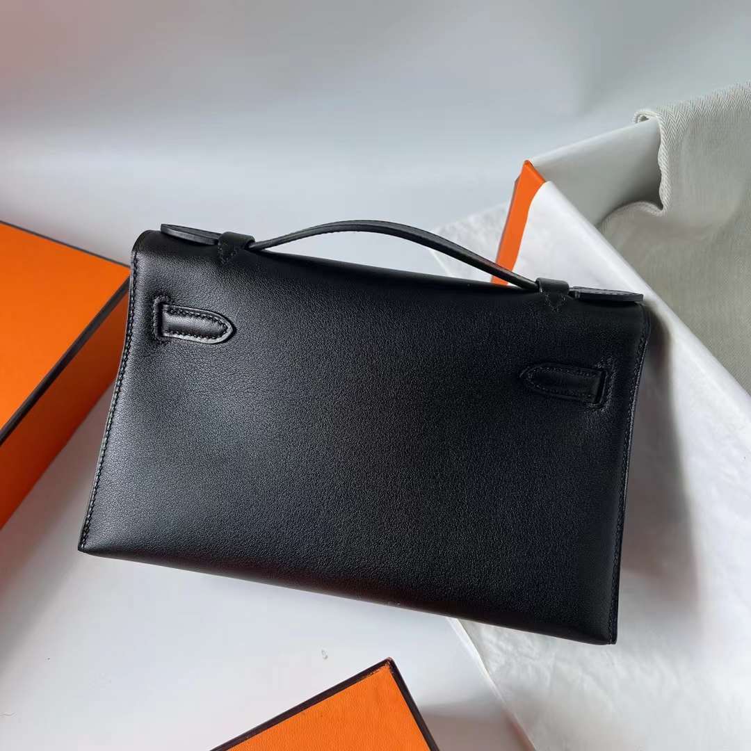 Hermès（爱马仕）Mini Kelly Pochette Swift Ck89 黑色 银扣 22cm 全手工蜡线缝 Phw
