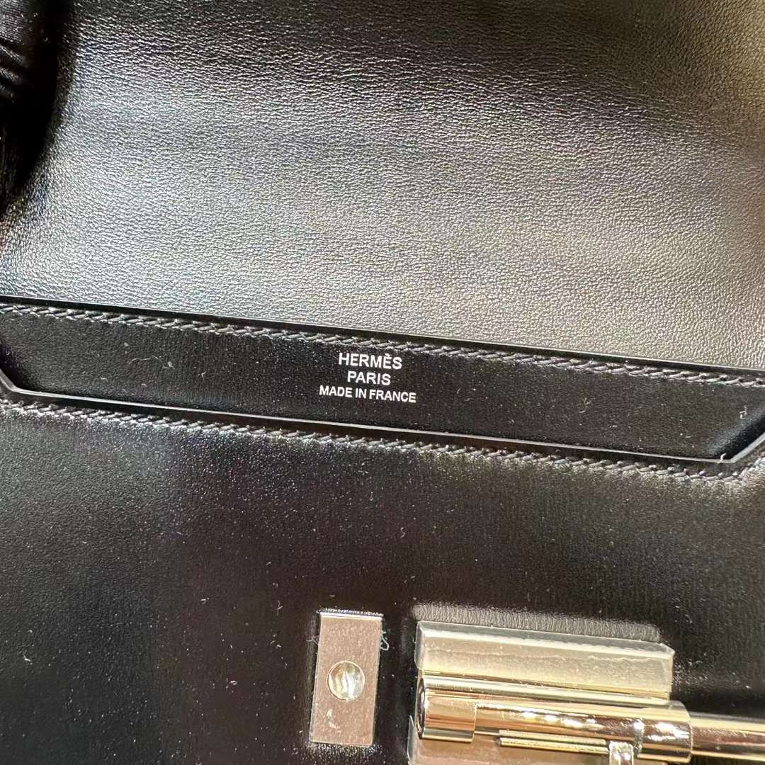 Hermès（爱马仕）Verrou 机枪包 Box Ck89 黑色 银扣 17.5cm 全手工蜡线缝 Phw