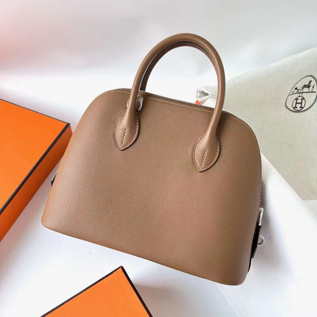 Hermès（爱马仕）Bolide 保龄球包 Evercolor D0 威马犬米色 银扣 25cm 全手工蜡线缝 Phw