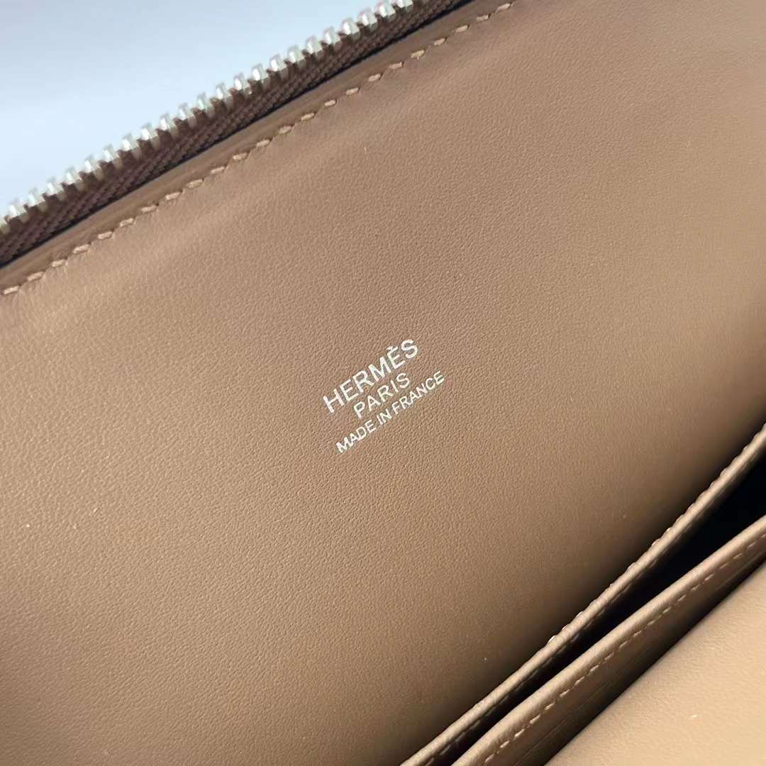 Hermès（爱马仕）Bolide 保龄球包 Evercolor D0 威马犬米色 银扣 25cm 全手工蜡线缝 Phw