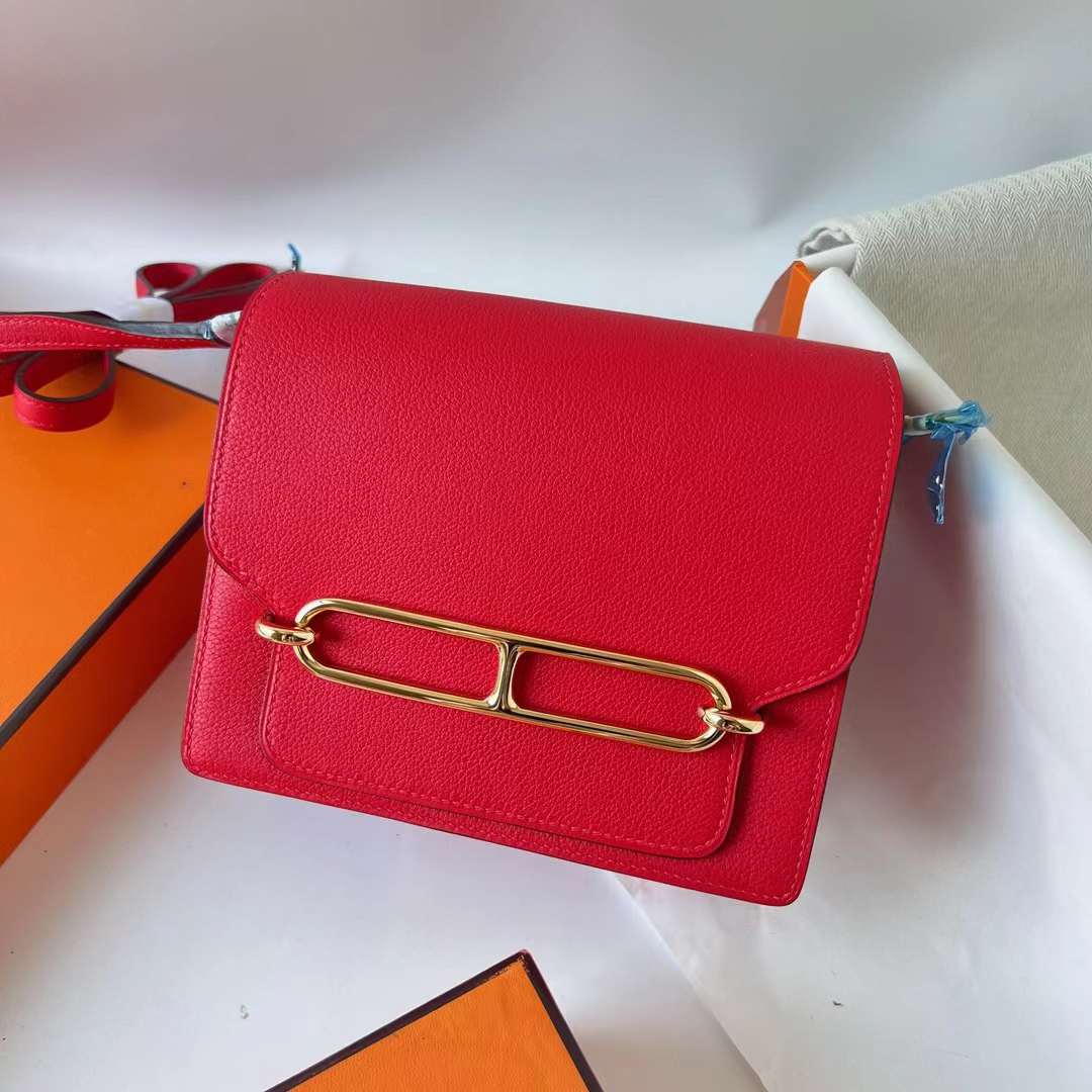 Hermès（爱马仕）Roulis 猪鼻子 Evercolor S3 心红色 浅金扣 18cm 全手工蜡线缝