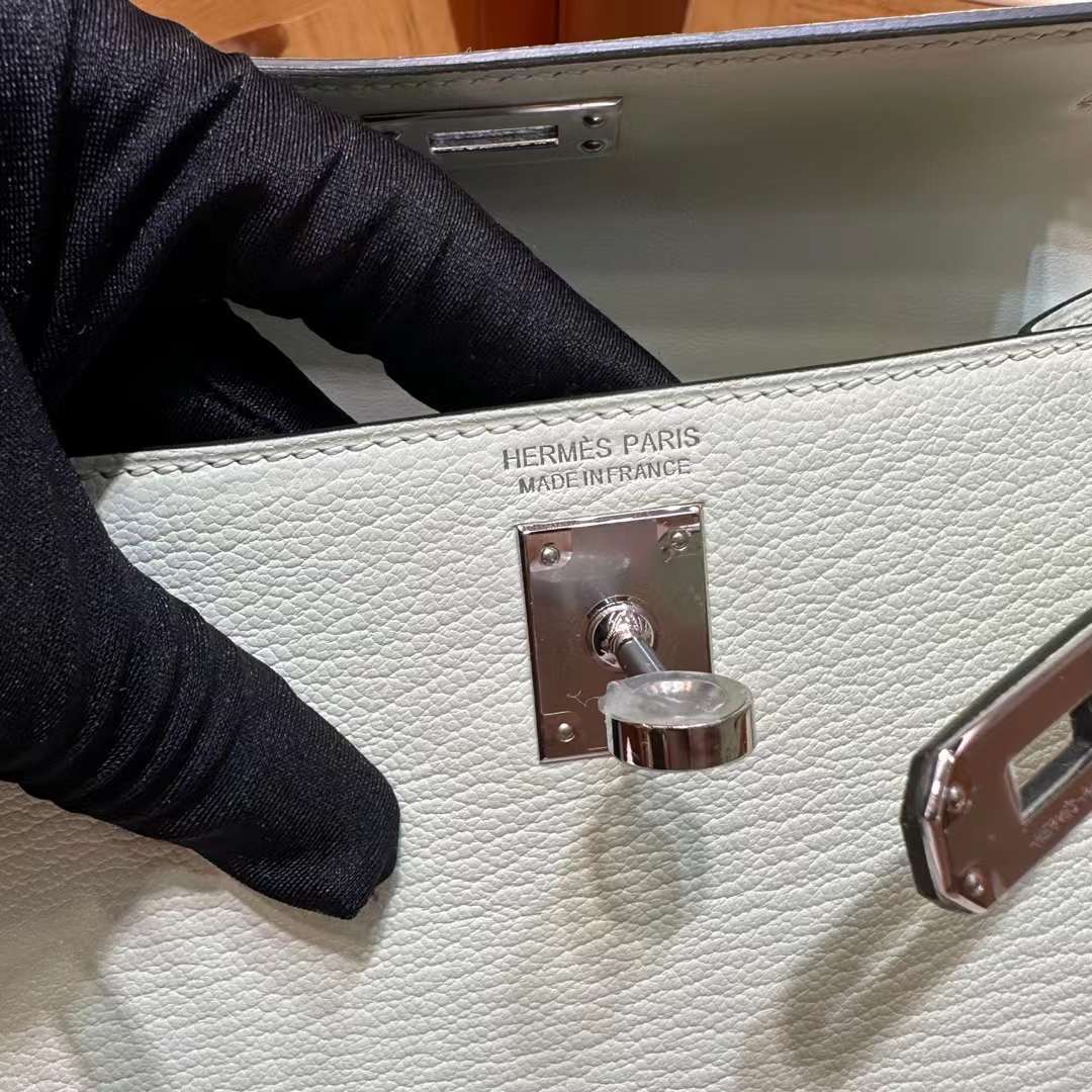Hermès（爱马仕）mini Kelly 迷你凯莉 Chevre 进口山羊皮 0S 气泡绿 Phw 银扣 19cm 全手工蜡线缝