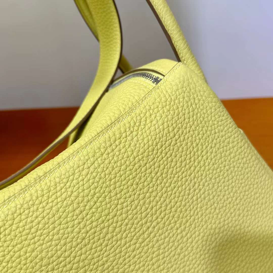 Hermès（爱马仕）Lindy 琳迪包 Clemence 原TC大牛皮 1Z 小鸡黄 银扣 26cm 全手工蜡线缝 Phw