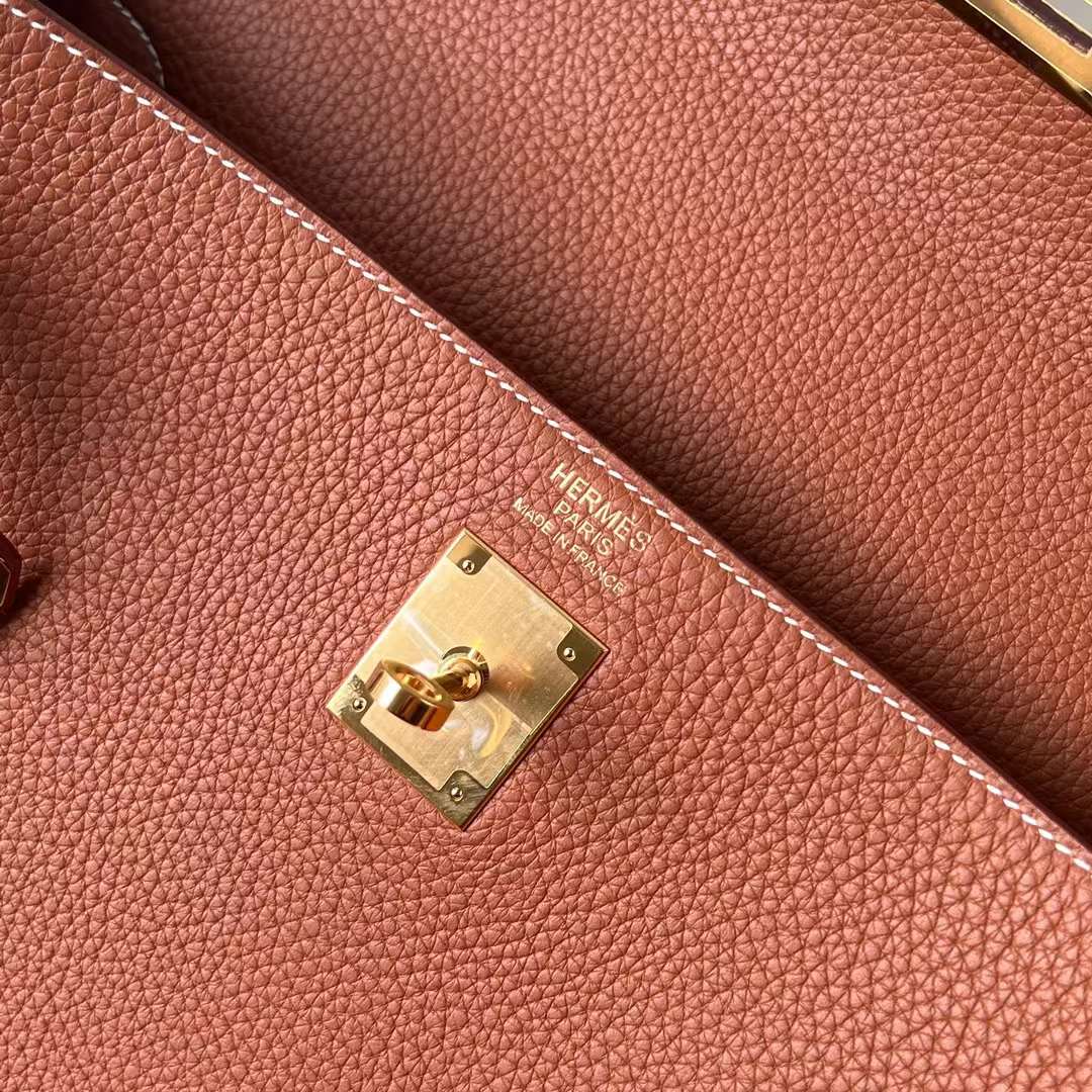Hermès（爱马仕）Kelly 凯莉包 Clemence 原TC大牛皮 Ck37 金棕色 金扣 40cm 全手工蜡线缝 Ghw