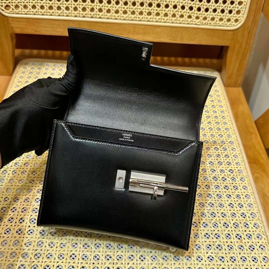 Hermès（爱马仕）Verrou 机枪包 Box Ck89 黑色 银扣 17.5cm 全手工蜡线缝 Phw