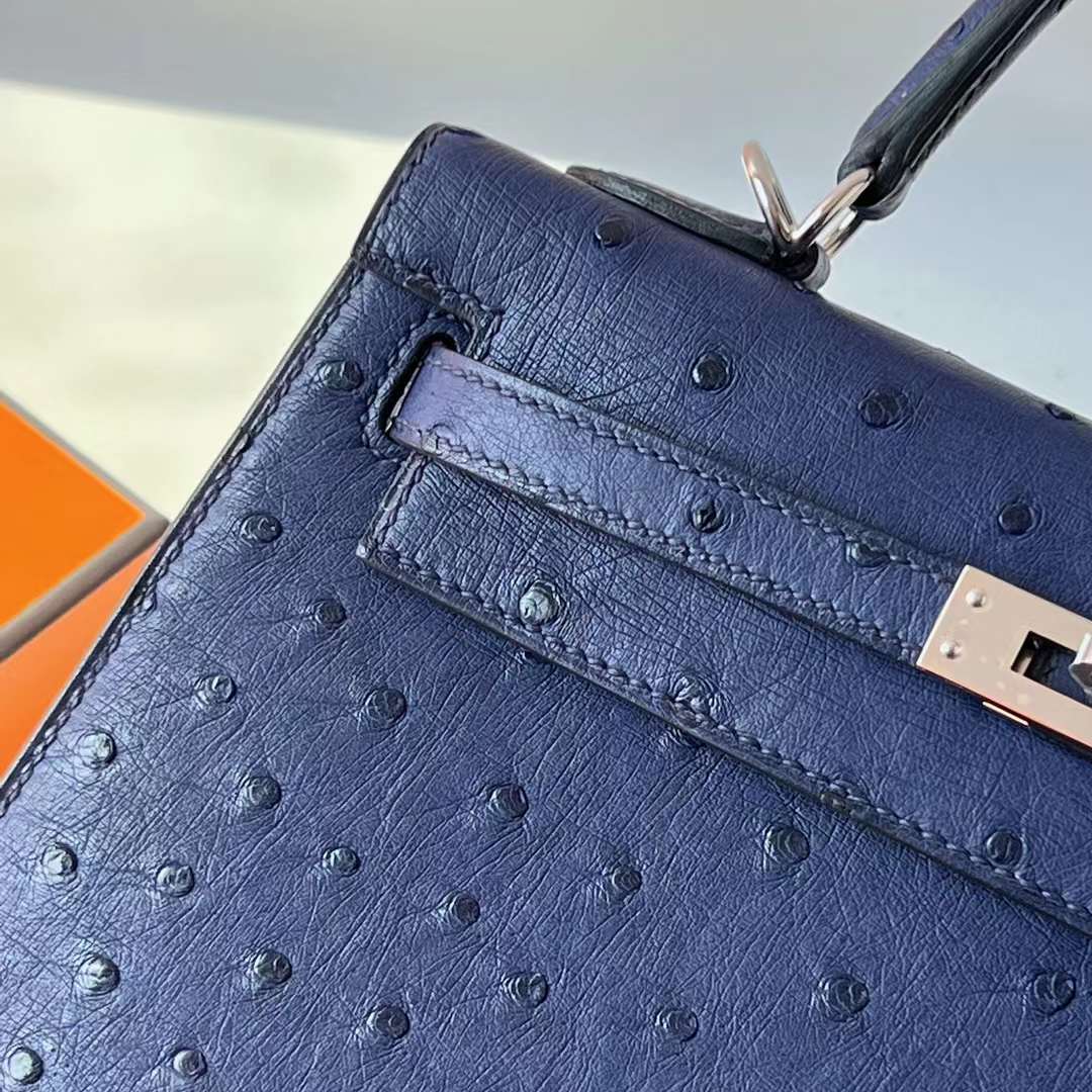 Hermès（爱马仕）Kelly 凯莉包 Ostrich 原kk进口鸵鸟皮 77 鸢尾蓝 银扣 25cm 全手工蜡线缝 Phw