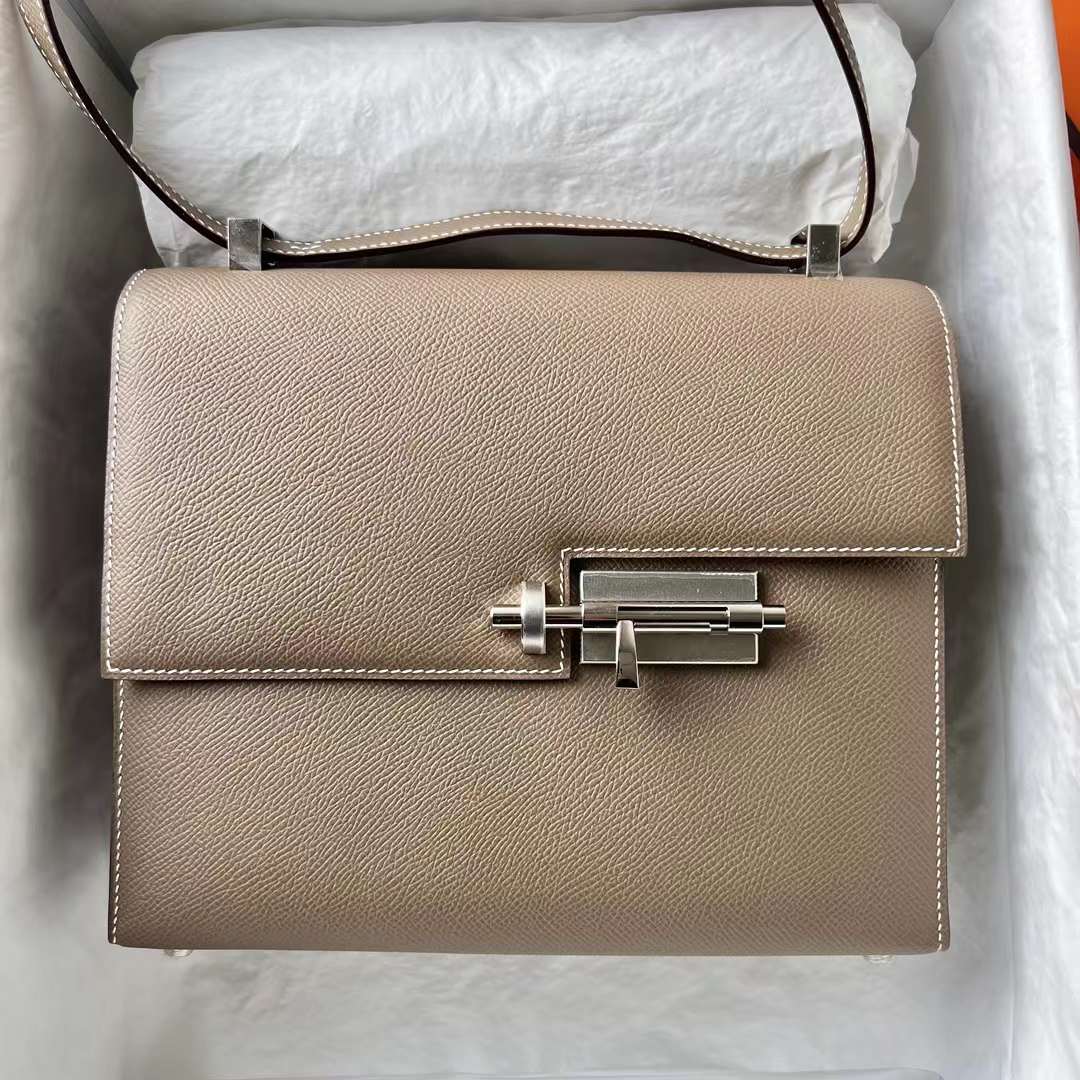 Hermès（爱马仕）Verrou 机枪包 Epsom Ck18 大象灰 银扣 21cm 全手工蜡线缝制 Phw