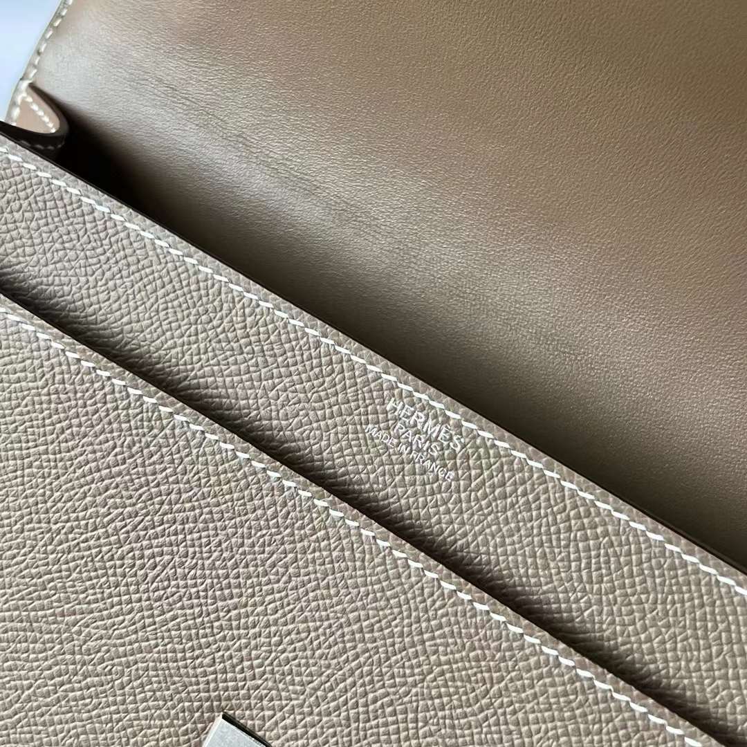 Hermès（爱马仕）Verrou 机枪包 Epsom Ck18 大象灰 银扣 21cm 全手工蜡线缝制 Phw