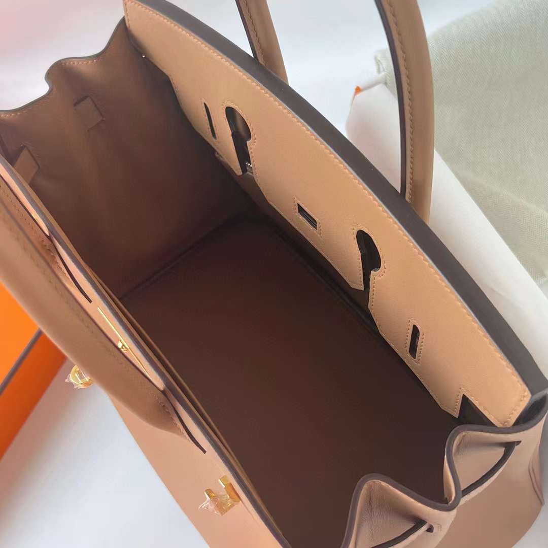 Hermès（爱马仕）Birkin 铂金包 Swift 0M 奶茶色 金扣 30cm 全手工蜡线缝 Ghw