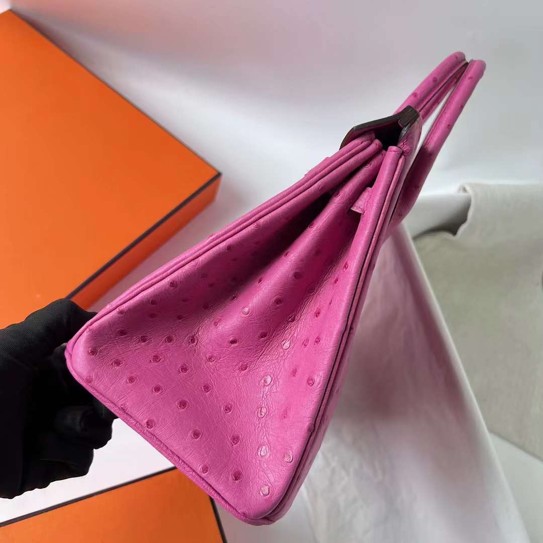 Hermès（爱马仕）Birkin 铂金包 Ostrich 南非鸵鸟皮 9i 玉兰粉 金扣 25cm 全手工蜡线缝 Ghw