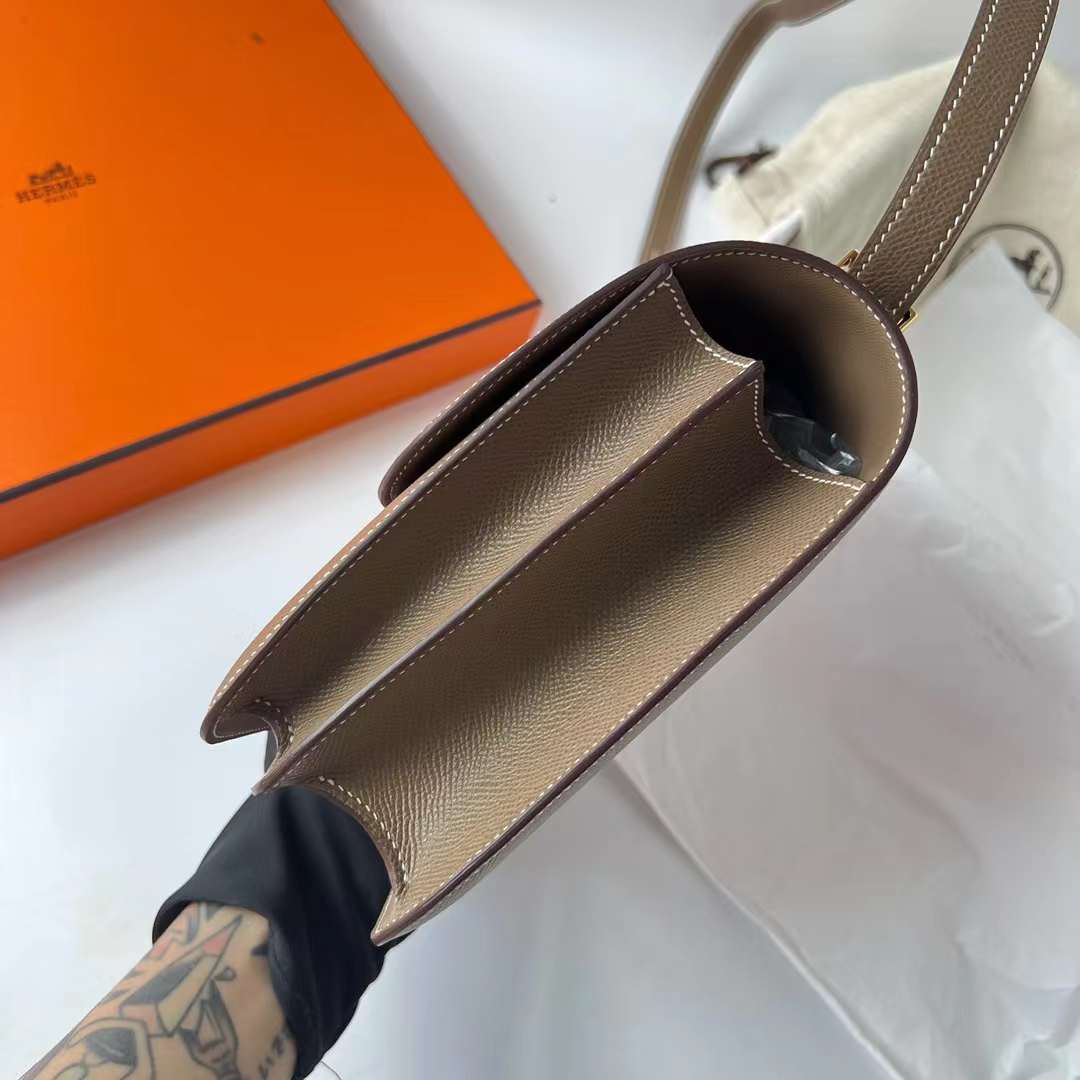 Hermès（爱马仕） Constance 空姐包 Epsom Ck18 大象灰 金扣 24cm 全手工蜡线缝 Ghw