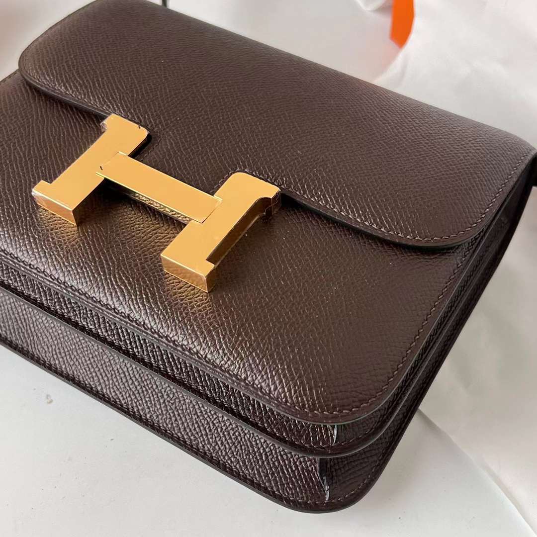 Hermès（爱马仕）Constance 空姐包 Epsom Ck47 巧克力色 金扣 19cm 全手工蜡线缝 ghw