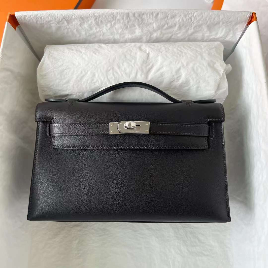 Hermès（爱马仕）Mini Kelly Pochette Swift Ck46 乌木色 银扣 22cm 全手工蜡线缝 Phw