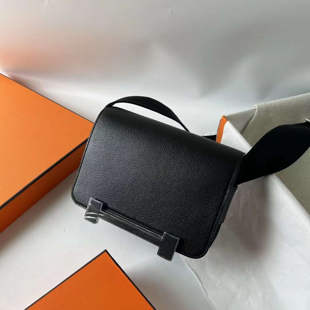 Hermès（爱马仕）Geta 木屐包 Chevre 进口山羊皮 Ck89 黑色 银扣 20cm 全手工蜡线缝 Phw