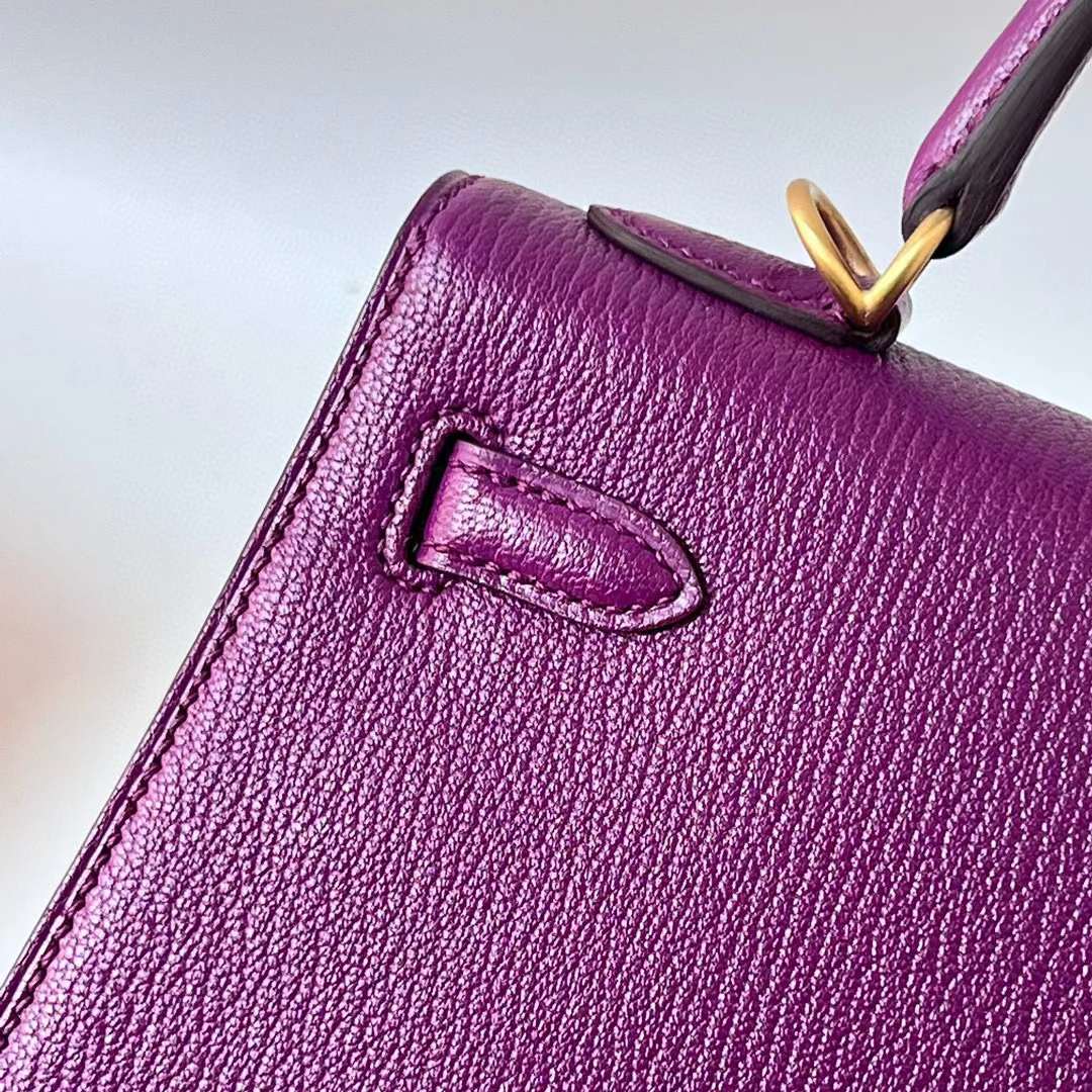 Hermès（爱马仕）Kelly 凯莉包 Chevre 进口山羊皮 P9 海葵紫 金扣 25cm 全手工蜡线缝 Ghw
