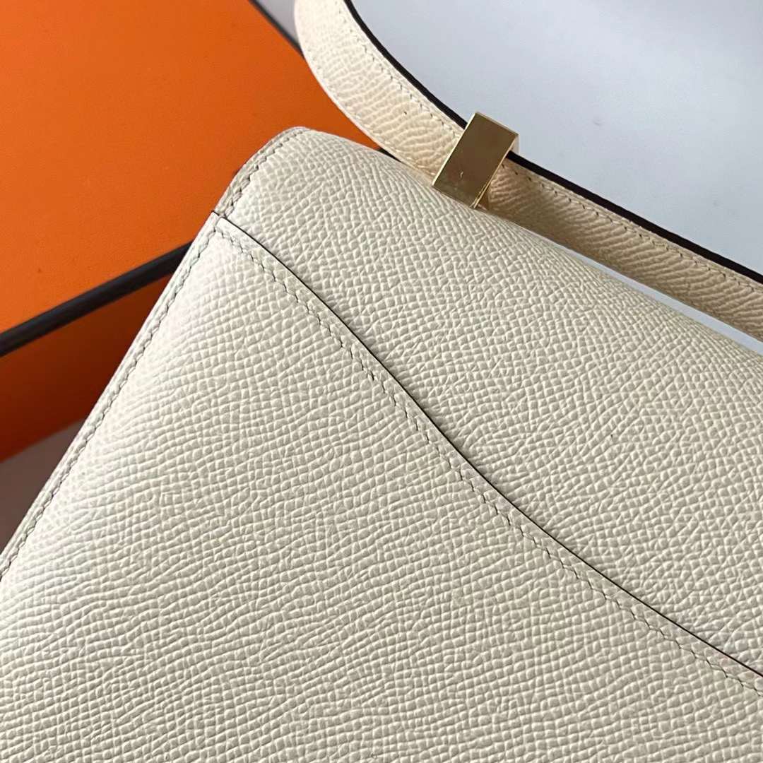 Hermès（爱马仕） Constance 空姐包 1-24cm Epsom I2 奶油白 金扣 24cm 全手工蜡线缝 Ghw