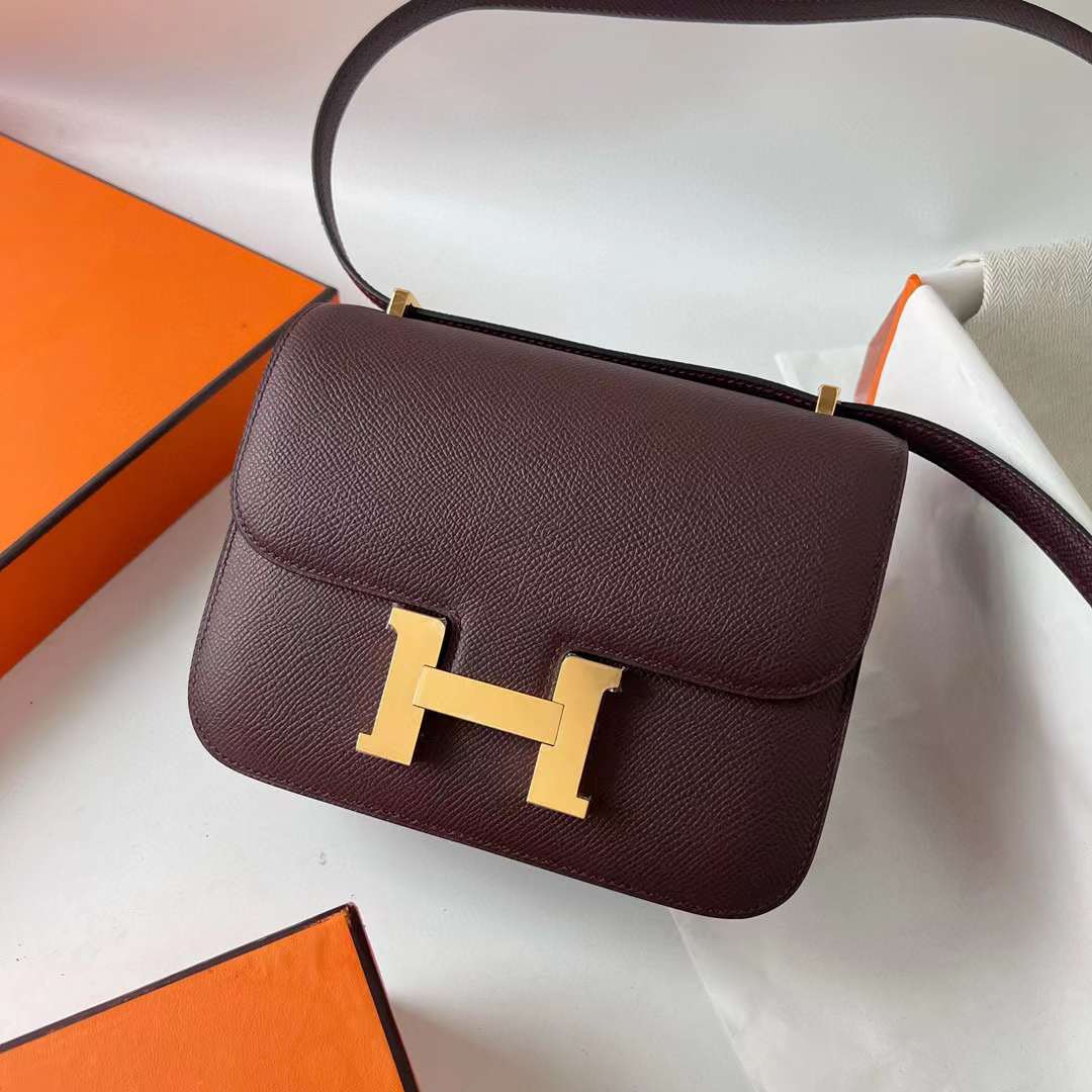 Hermès（爱马仕）Constance 空姐包 Epsom 0G 马鞍红 金扣 19cm 全手工蜡线缝 ghw