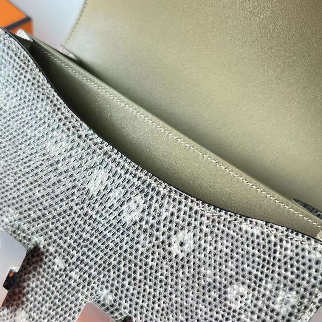 Hermès（爱马仕）Constance 空姐包 Lizard 进口蜥蜴皮 01 自然色 银扣 18cm 全手工蜡线缝 Phw
