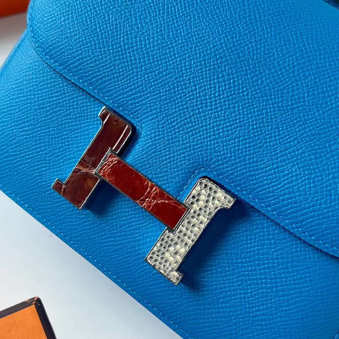 Hermès（爱马仕）Constance 空姐包 Epsom Ck71 法国蓝 蜥蜴鳄鱼扣 19cm 全手工蜡线缝 Phw