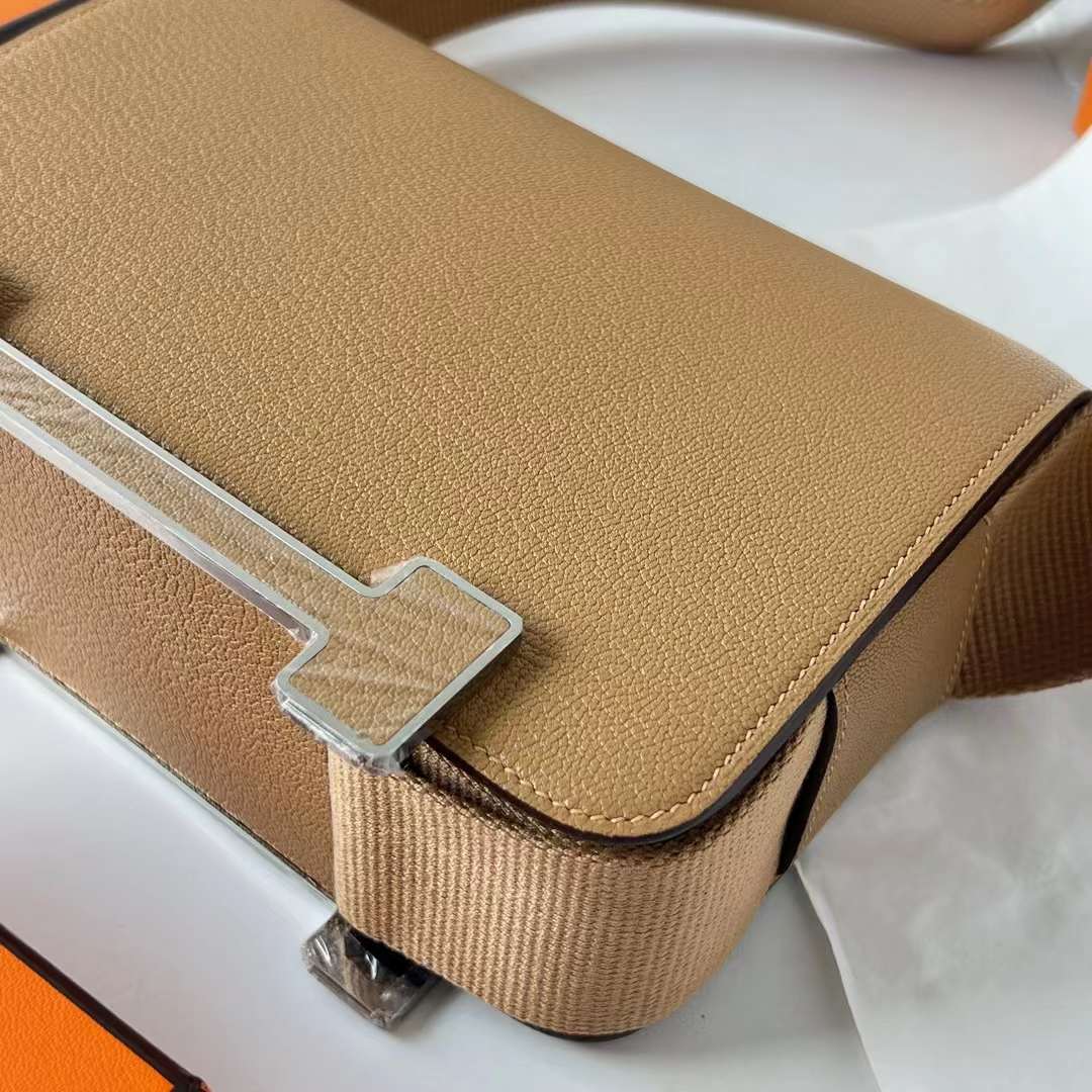 Hermès（爱马仕）Geta 木屐包 Chevre 进口山羊皮 4B 饼干色 银扣 20cm 全手工蜡线缝 Phw