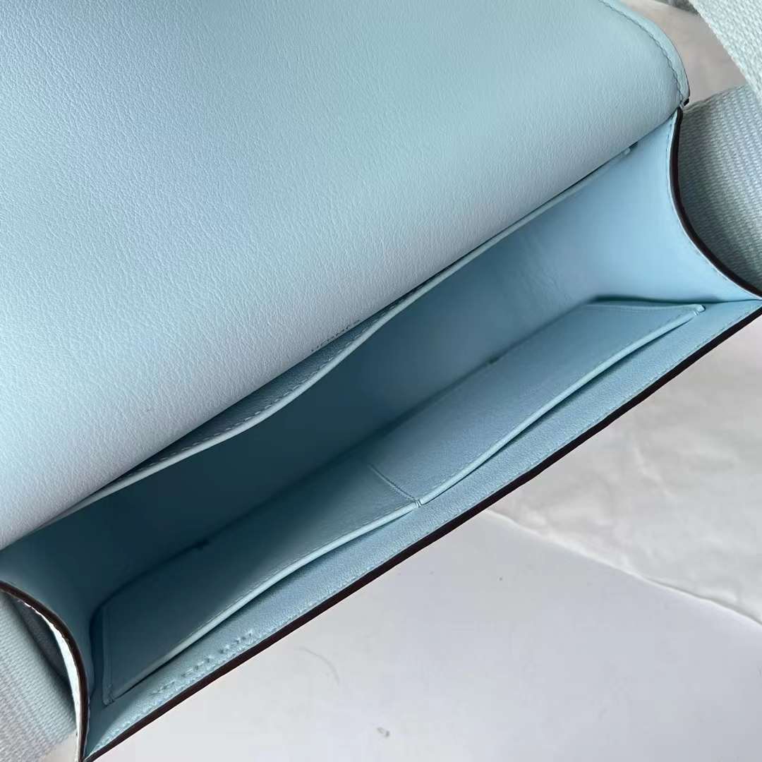 Hermès（爱马仕）Geta 木屐包 Chevre 进口山羊皮 0T 雾蓝色 金扣 20cm 全手工蜡线缝 Ghw