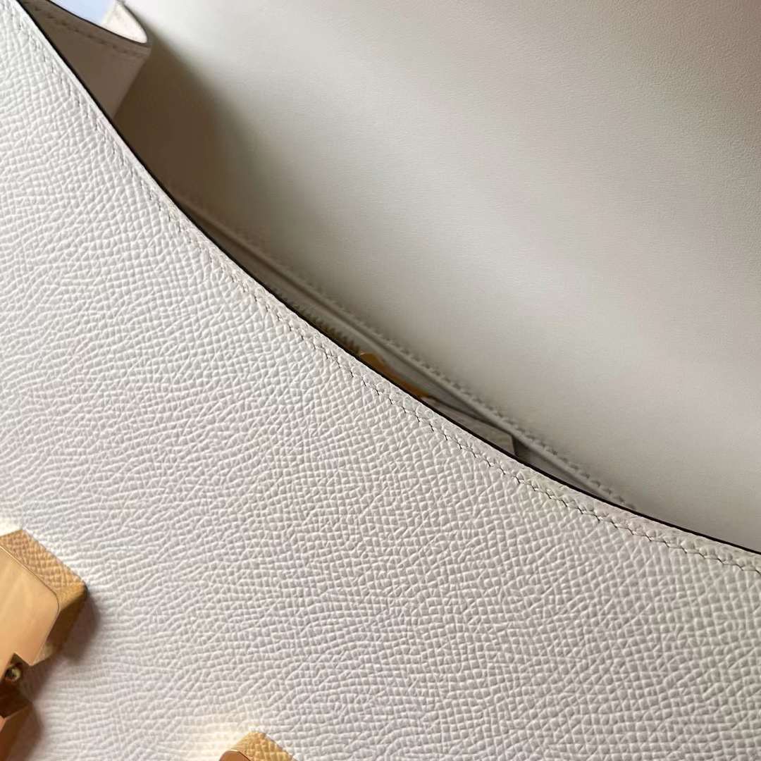 Hermès（爱马仕） Constance 空姐包 1-24cm Epsom I2 奶油白 金扣 24cm 全手工蜡线缝 Ghw