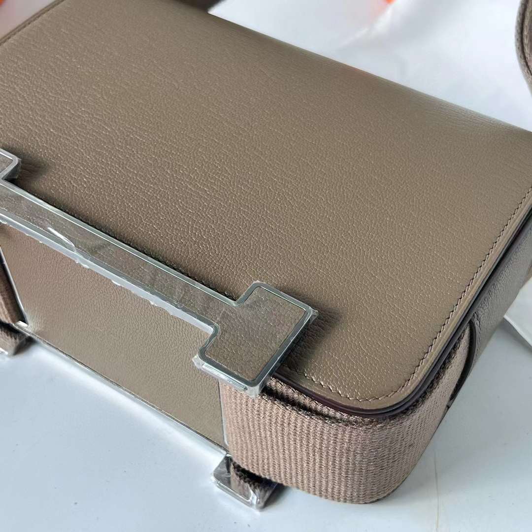 Hermès（爱马仕）Geta 木屐包 Chevre 进口山羊皮 Ck18 大象灰 银扣 20cm 全手工蜡线缝 Phw