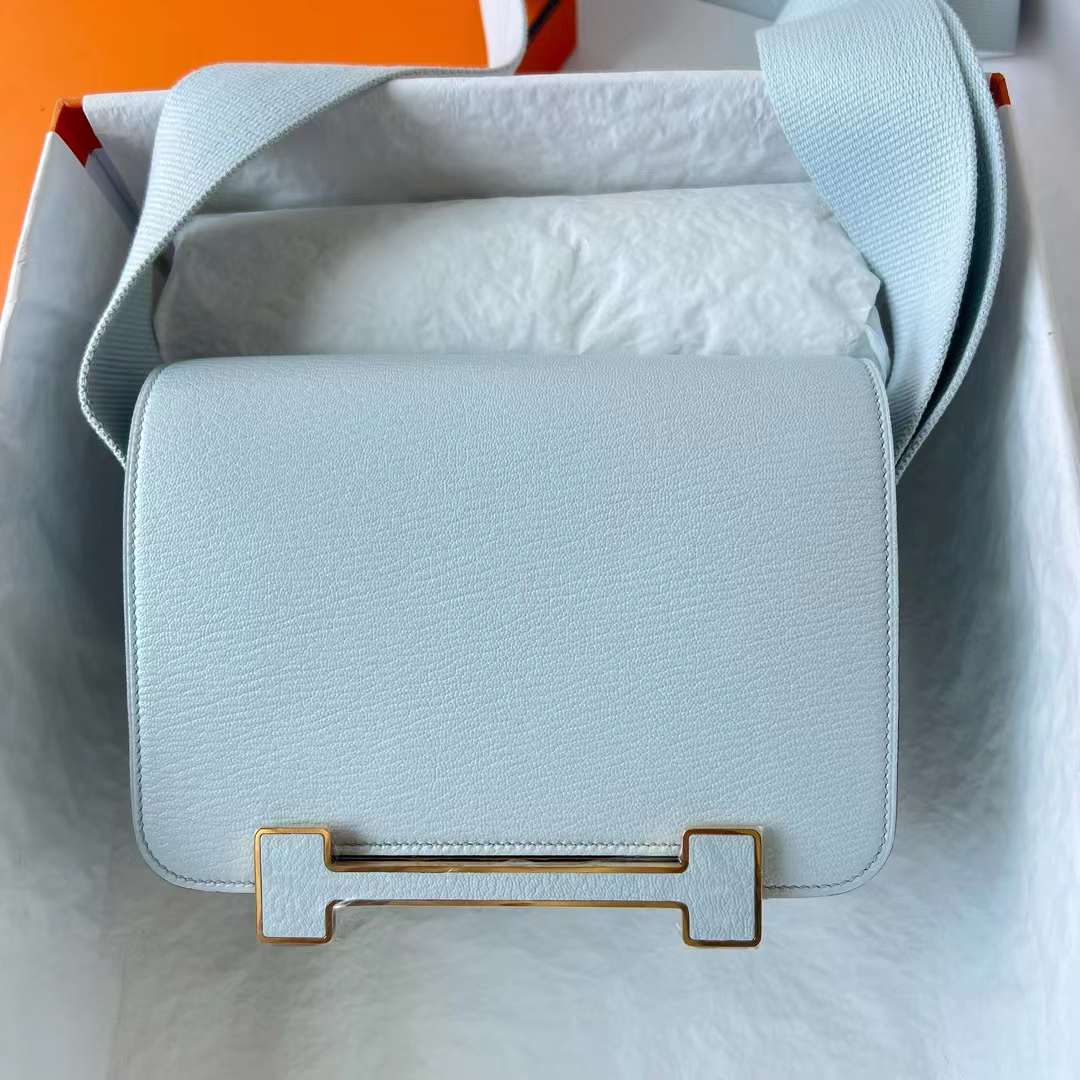 Hermès（爱马仕）Geta 木屐包 Chevre 进口山羊皮 0T 雾蓝色 金扣 20cm 全手工蜡线缝 Ghw