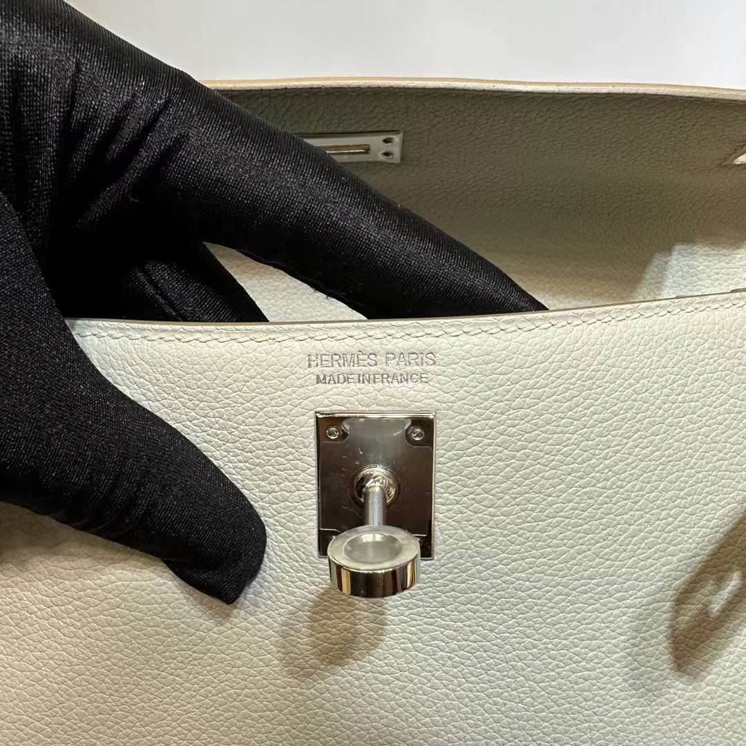 Hermès（爱马仕）Kelly danse 跳舞包 Evercolor Ck80 珍珠灰 银扣 22cm 全手工蜡线缝 Phw