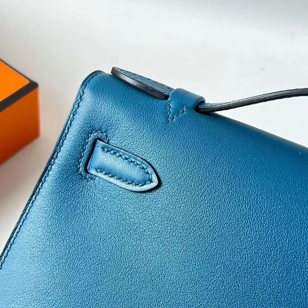 Hermès（爱马仕）Mini Kelly Pochette Swift 7W 伊兹密尔蓝 金扣 22cm 全手工蜡线缝 Ghw