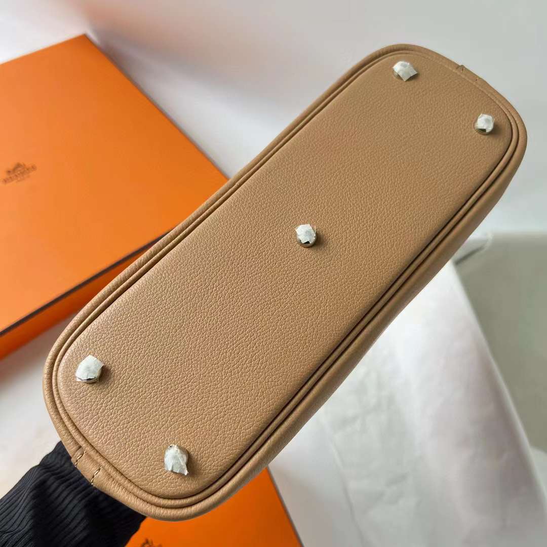 Hermès（爱马仕）Bolide 保龄球包 Evercolor 0M 奶茶色 内拼 X9 锦葵紫 银扣 25cm 全手工蜡线缝 Phw