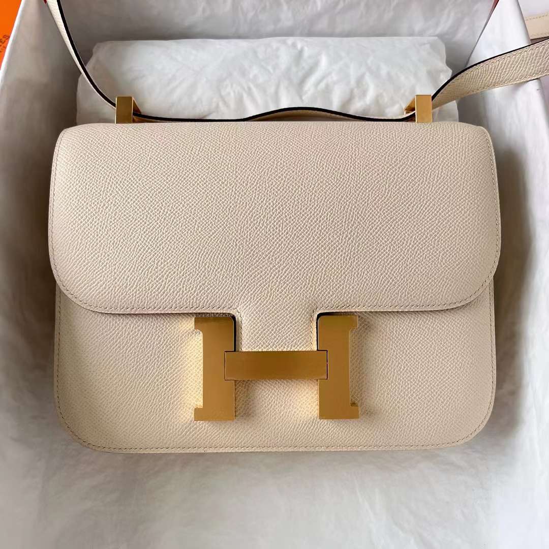 Hermès（爱马仕） Constance 空姐包 1-24cm Epsom I2 奶油白 金扣 24cm 全手工蜡线缝 Ghw