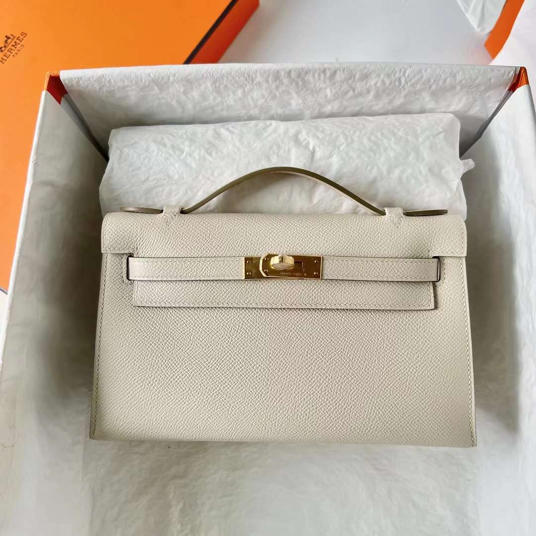 Hermès（爱马仕）Mini Kelly Pochette Epsom Ck10 奶昔白 金扣 22cm 全手工蜡线缝 Ghw