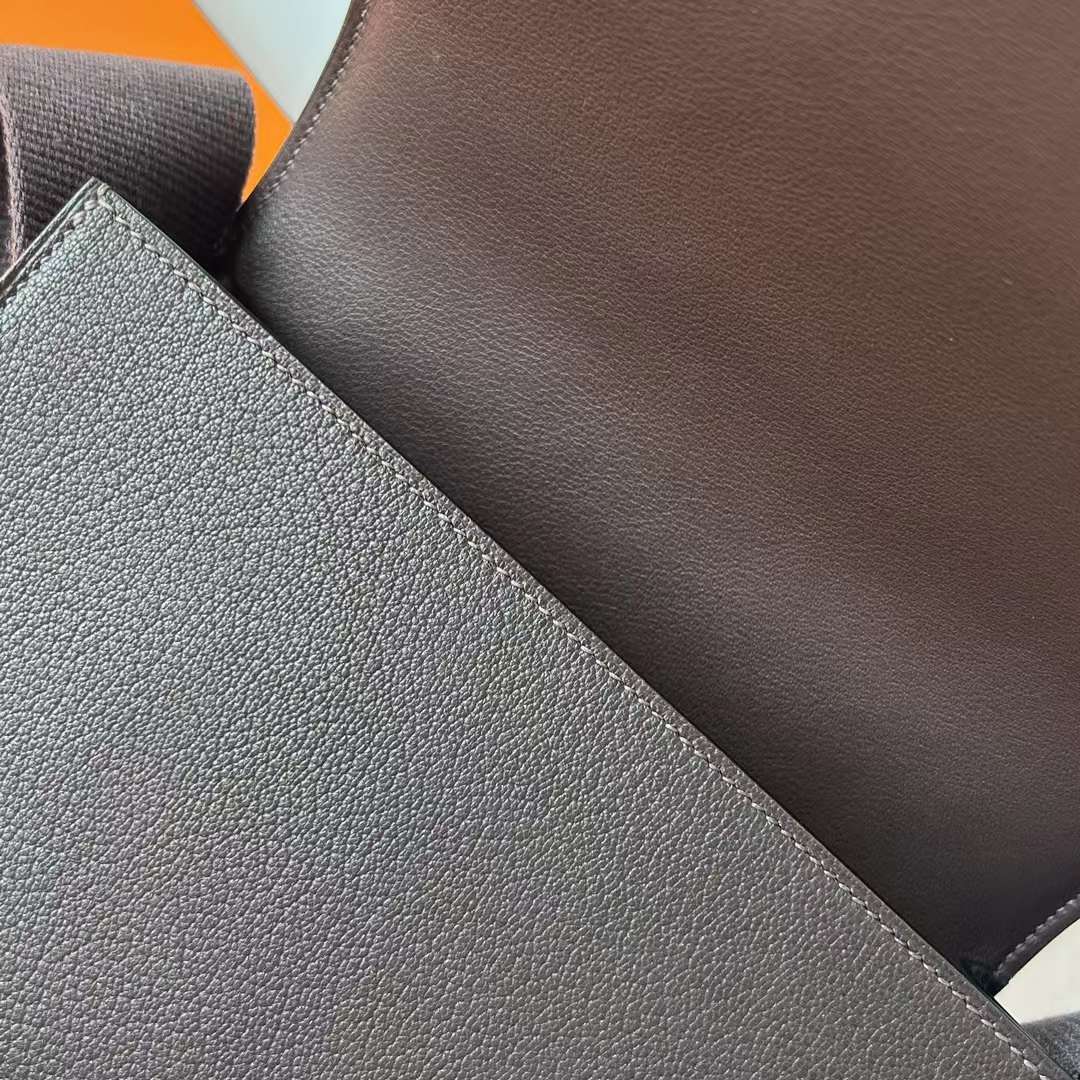 Hermès（爱马仕）Geta 木屐包 Chevre 进口山羊皮 0G 马鞍红 银扣 20cm 全手工蜡线缝 Phw