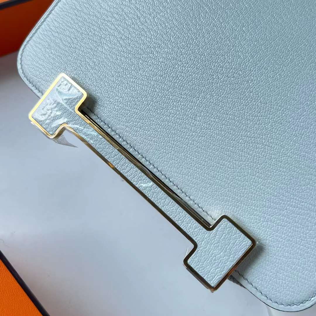 Hermès（爱马仕）Geta 木屐包 Chevre 进口山羊皮 0T 雾蓝色 金扣 20cm 全手工蜡线缝 Ghw