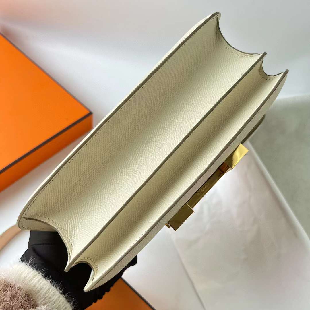 Hermès（爱马仕）Constance 空姐包 Epsom I2 奶油白 金扣 24cm 全手工蜡线缝 Ghw