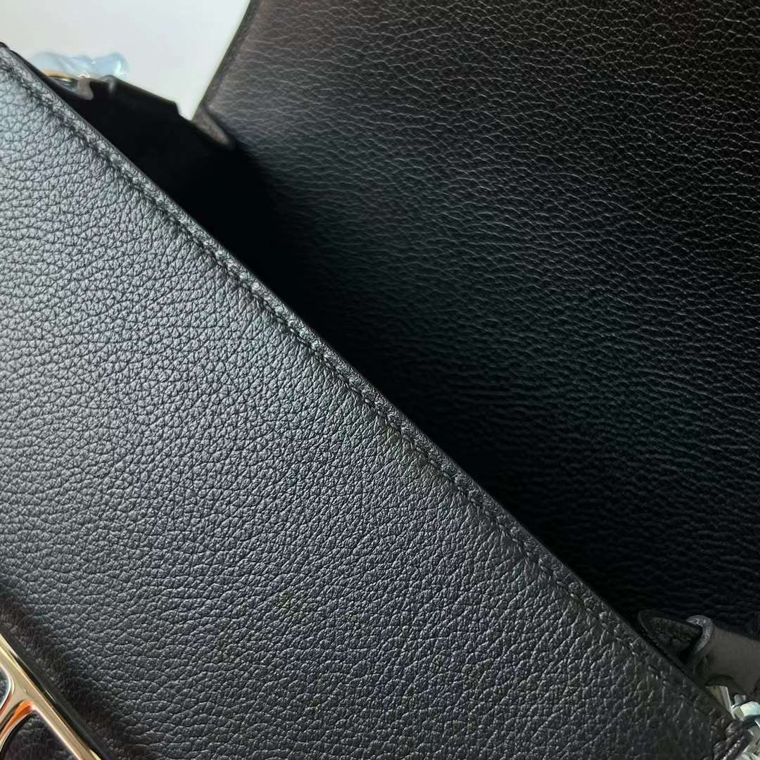Hermès（爱马仕）Roulis 猪鼻子 Evercolor Ck89 黑色 浅金扣 18cm 全手工蜡线缝 Ghw