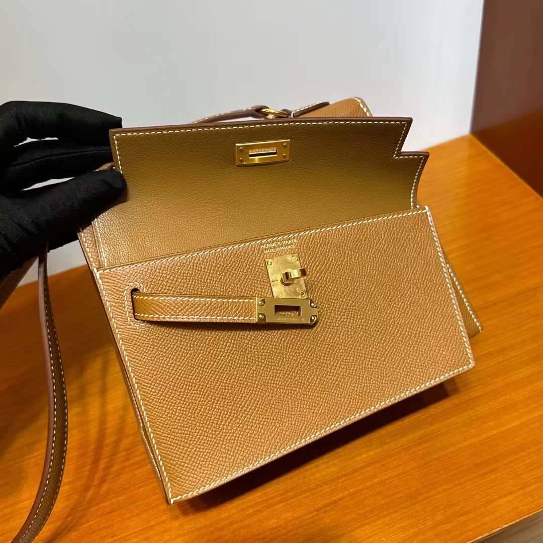 Hermès（爱马仕）Kelly Desordre Epsom Ck37 金棕色 金扣 20cm 全手工蜡线缝 Ghw