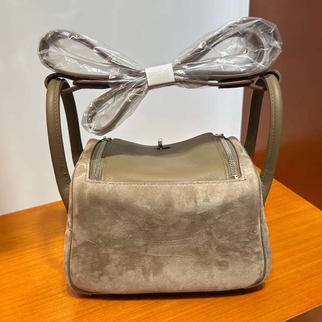 Hermès（爱马仕）Mini Lindy 迷你琳迪包 Suede & Swift 砾石灰 & 大象灰 银扣 19cm 全手工蜡线缝 Phw