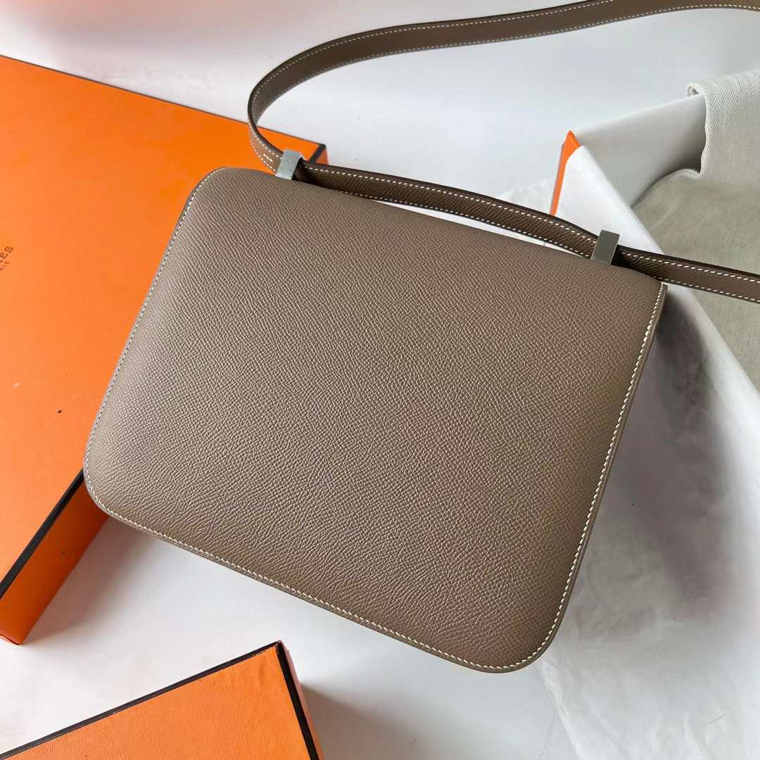 Hermès（爱马仕） Constance 空姐包 Epsom Ck18 大象灰 银扣 24cm 全手工蜡线缝 Phw