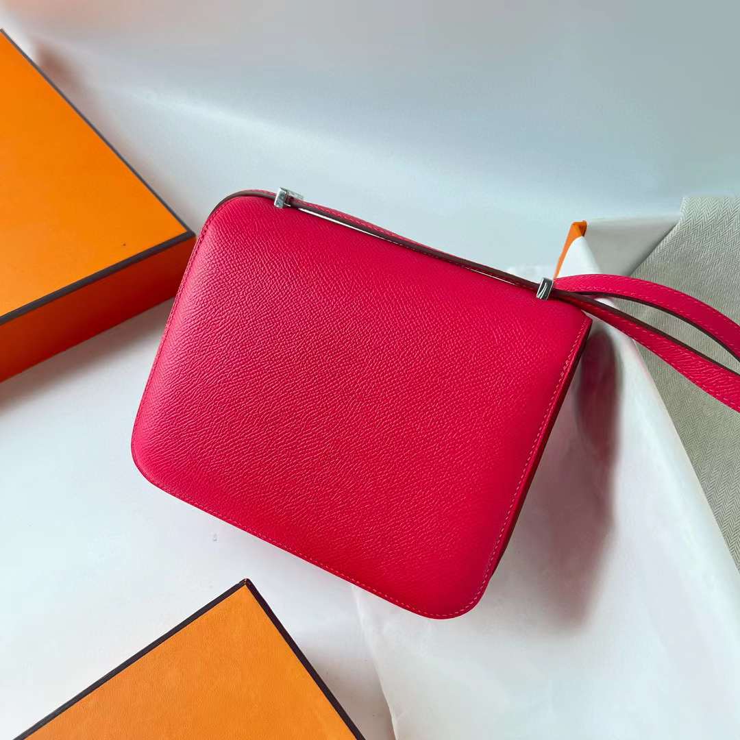 Hermès（爱马仕）Constance 空姐包 Epsom i6 极致粉 蜥蜴鳄鱼扣 19cm 全手工蜡线缝 Phw