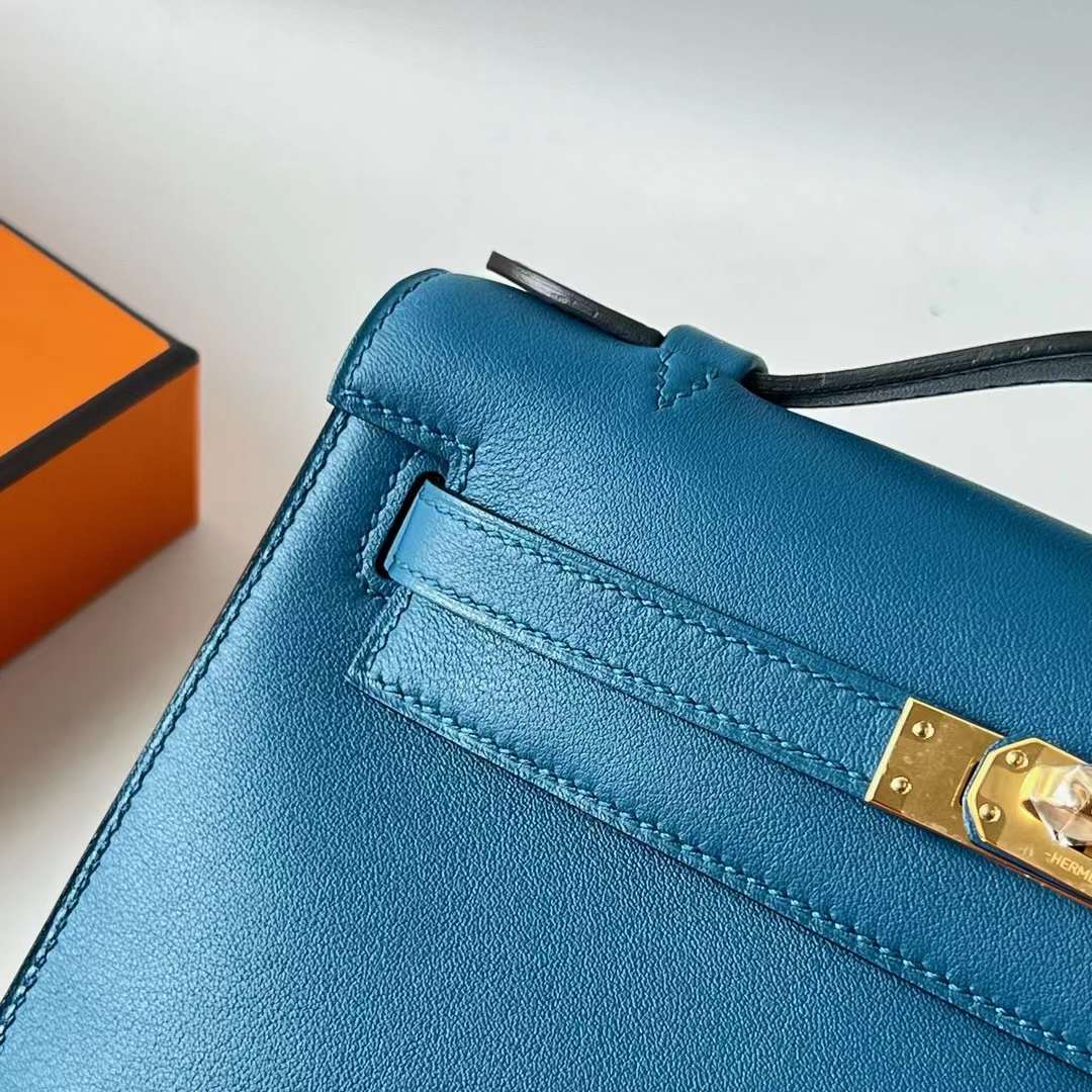 Hermès（爱马仕）Mini Kelly Pochette Swift 7W 伊兹密尔蓝 金扣 22cm 全手工蜡线缝 Ghw