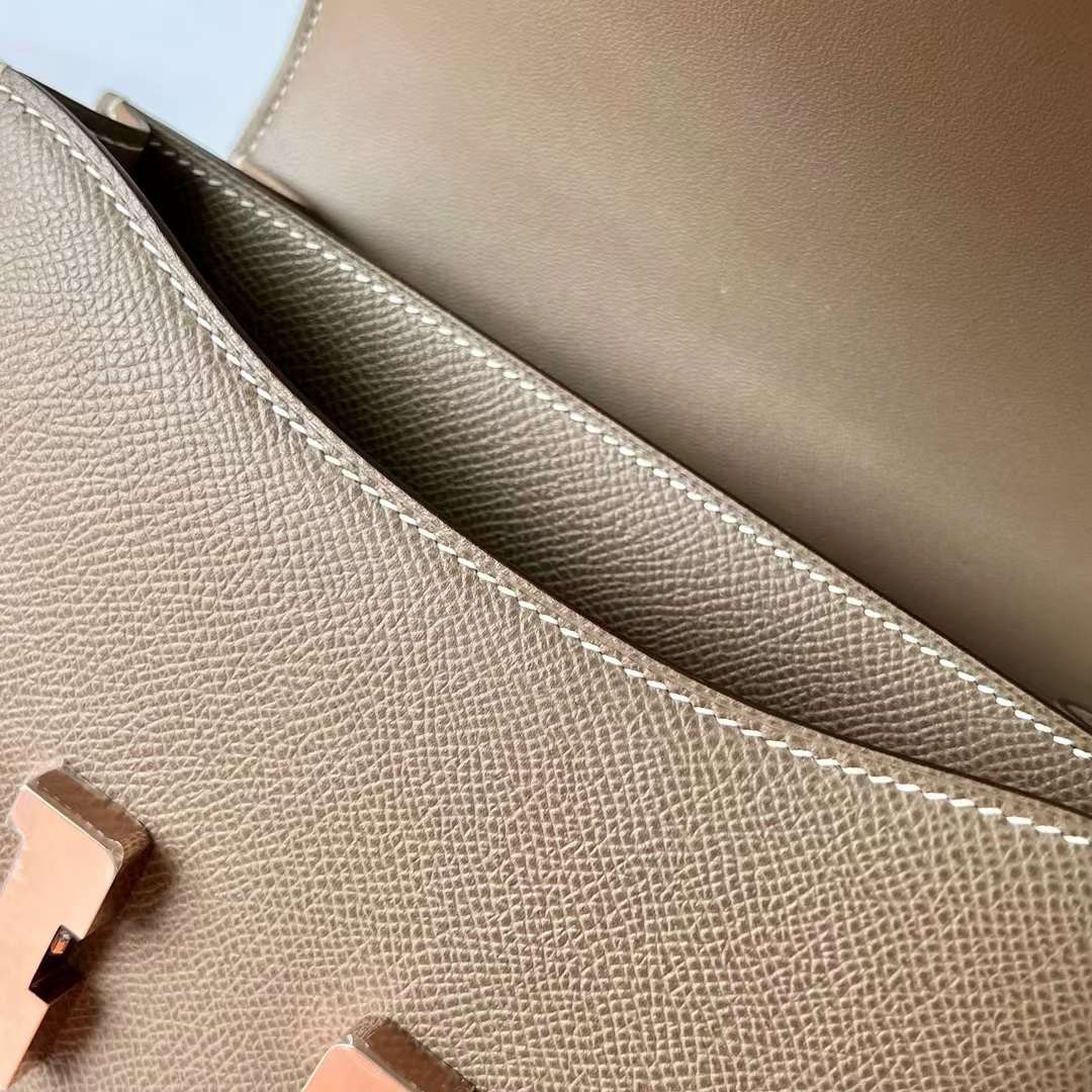 Hermès（爱马仕）Constance 空姐包 1-19 Epsom 镜子款 ck18 大象灰 玫瑰金扣 19cm 全手工蜡线缝 RGhw