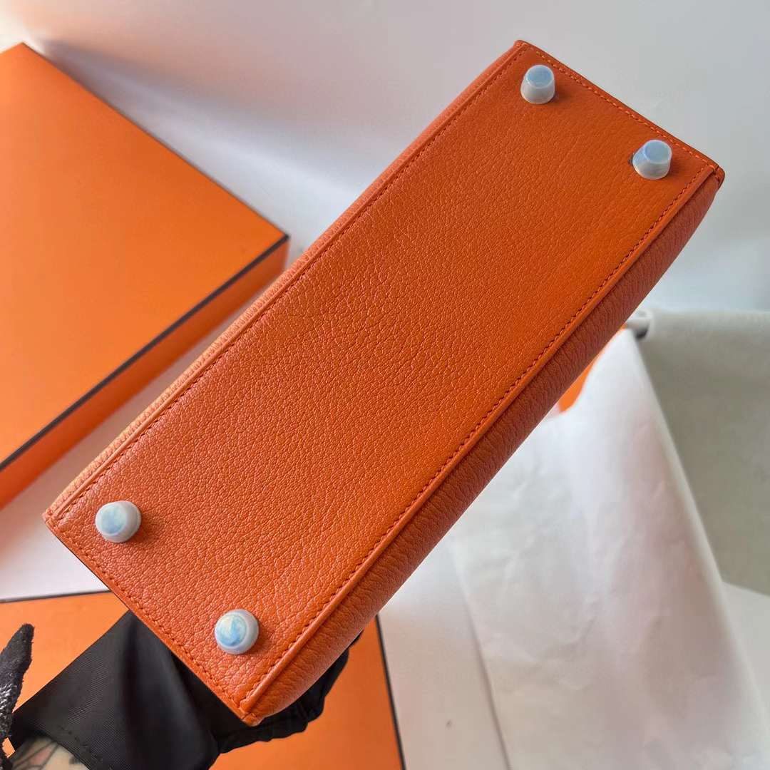 Hermès（爱马仕）Kelly 凯莉包 Chevre 进口山羊皮 Ck93 橙色 金扣 25cm 全手工蜡线缝 Ghw